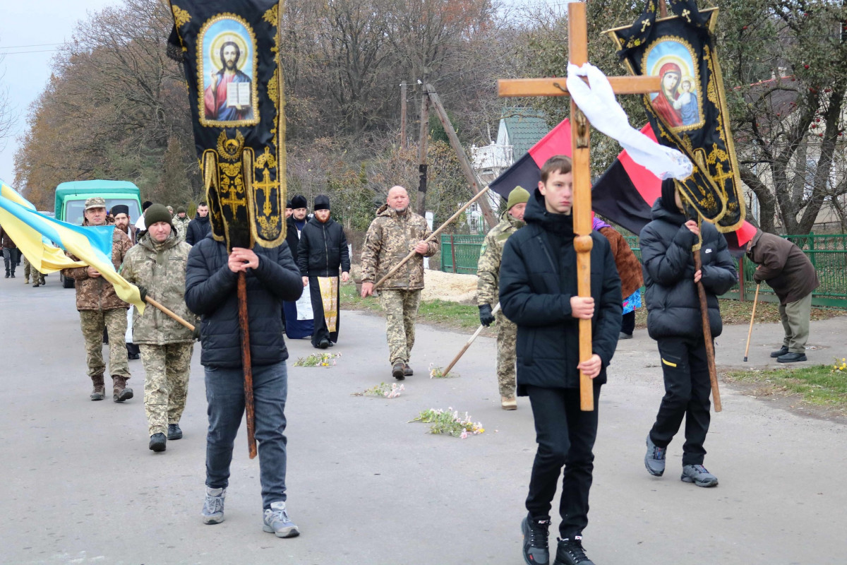 Навіки 28-річний: на Волині попрощались з Героєм Миколою Зубом