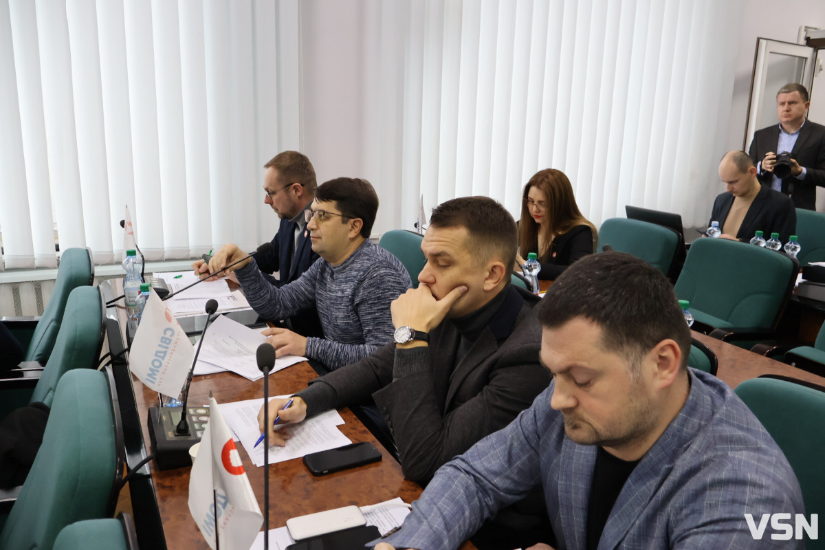 Остання сесія 2025 року у Луцьку: ключові тези та рішення. Фоторепортаж