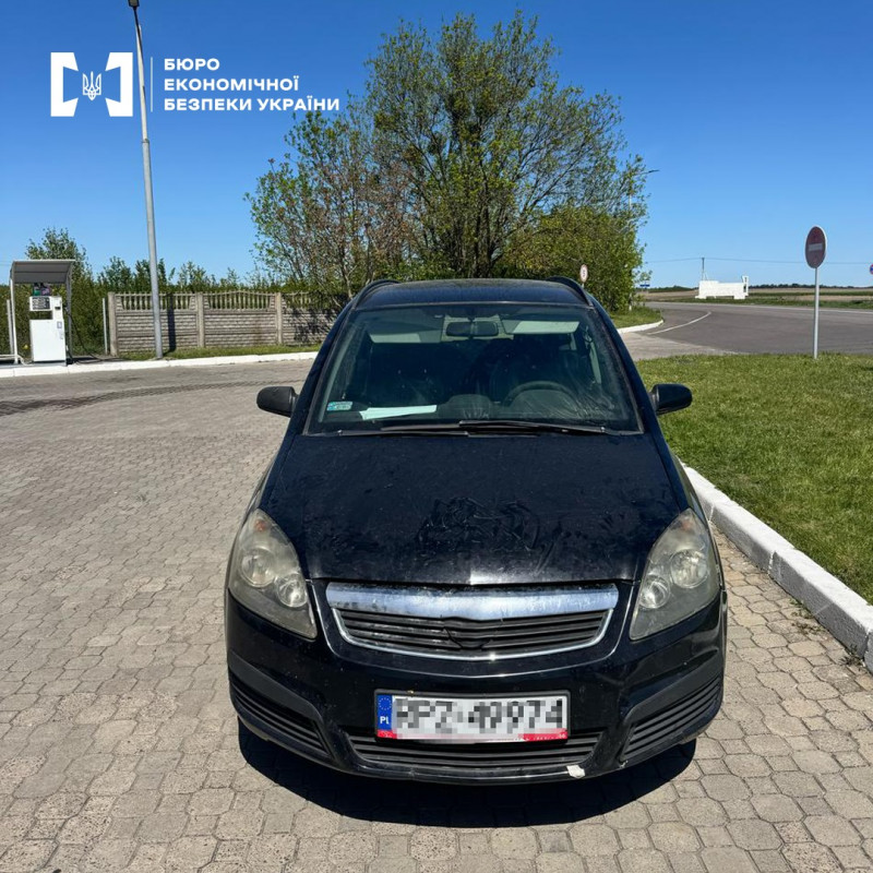 На Волині викрили контрабанду авто під виглядом гуманітарної допомоги для ЗСУ