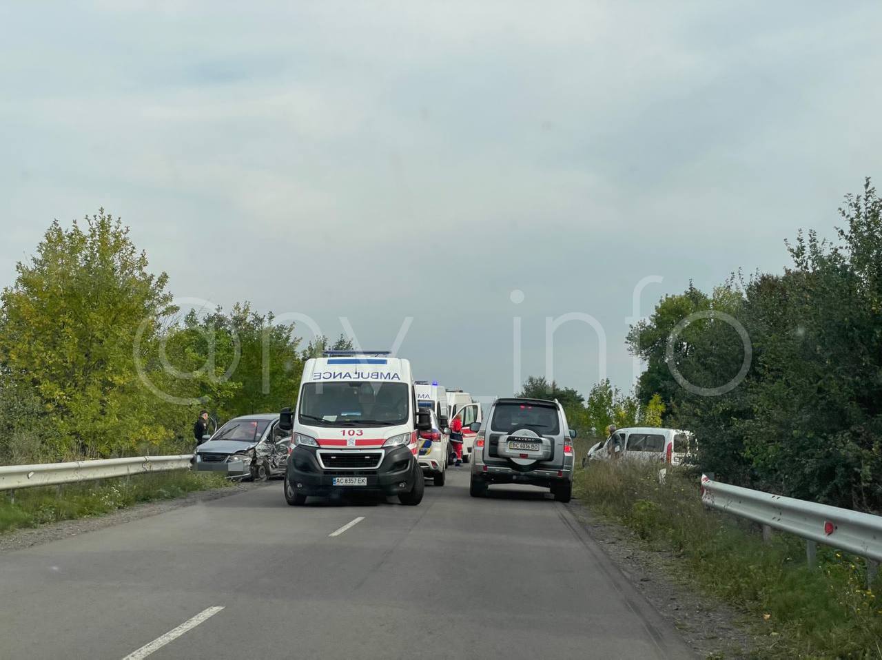 На Волині зіткнулися два авто: постраждало 5 людей, серед них -  двоє неповнолітніх. Оновлено