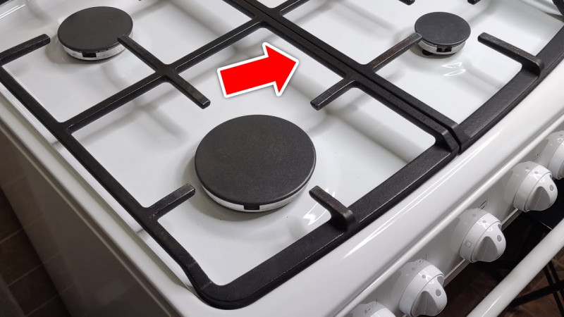 Як за кілька хвилин очистити газову плиту без хімії та зусиль