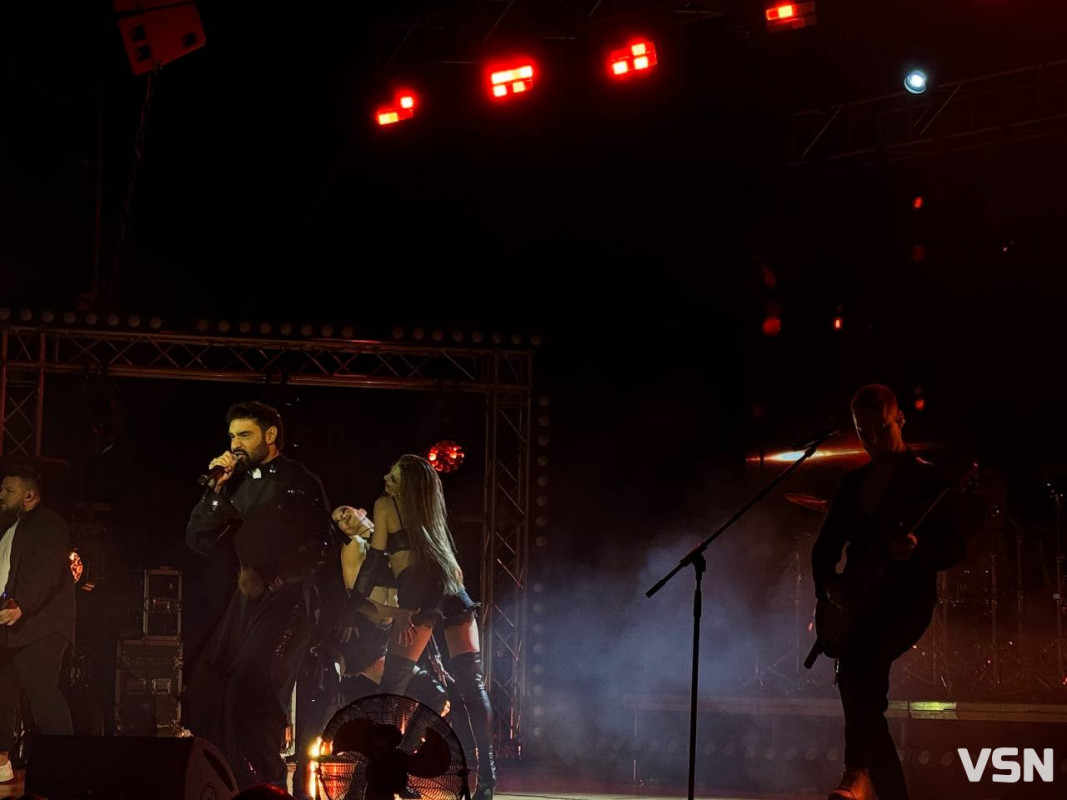 «Пінаколада» дарує другу молодість»: Віталій Козловський зібрав повний зал у Луцьку