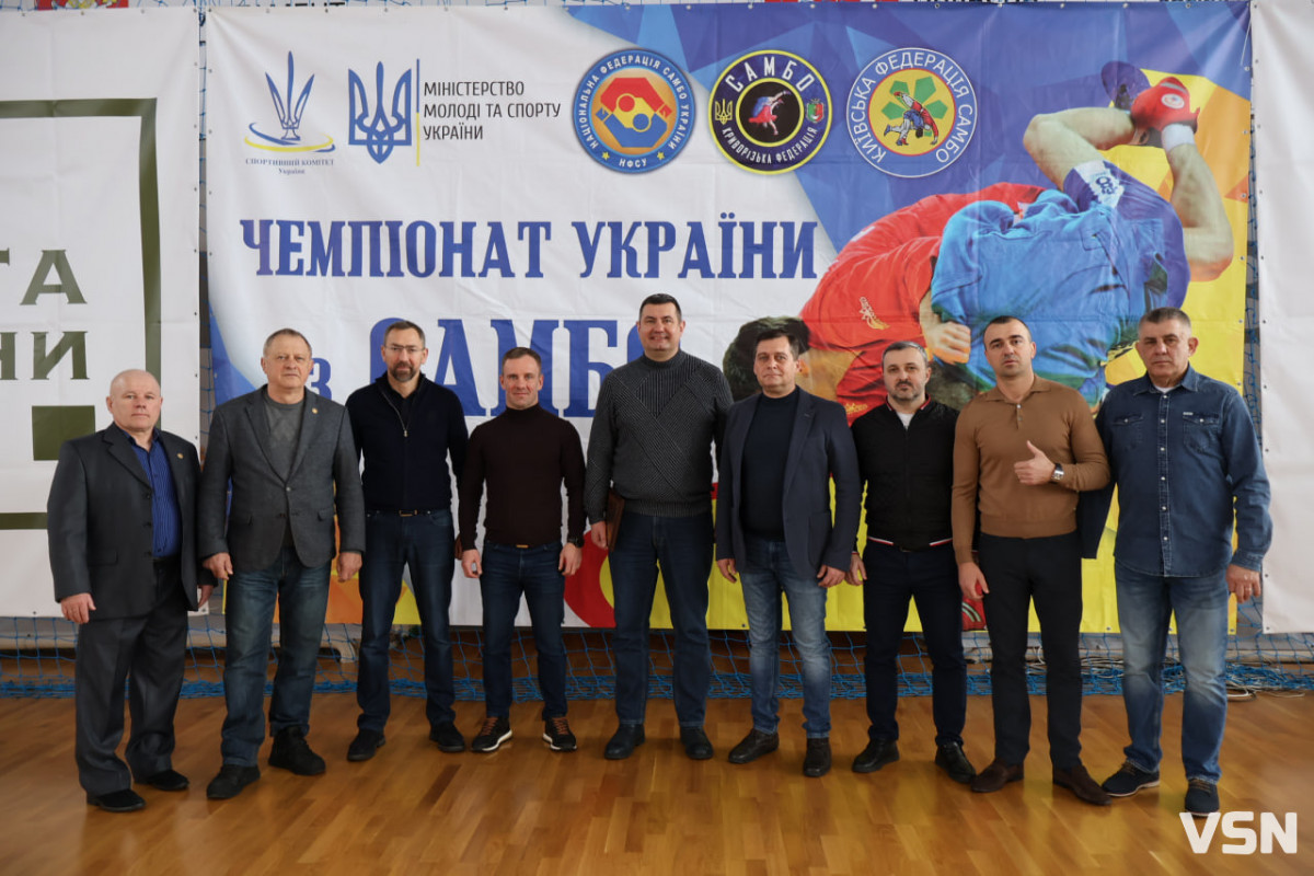 Понад 300 спортсменів у Луцьку змагаються на чемпіонаті України з самбо