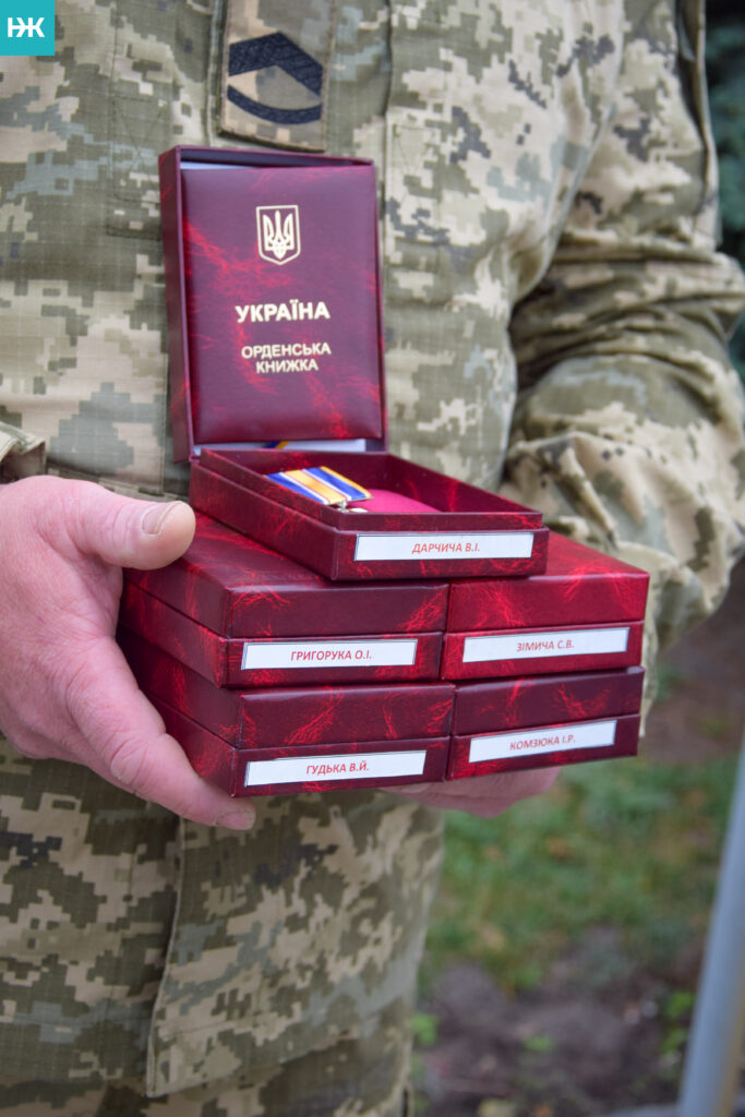 За мужність: на Волині рідним полеглих захисників вручили державні нагороди