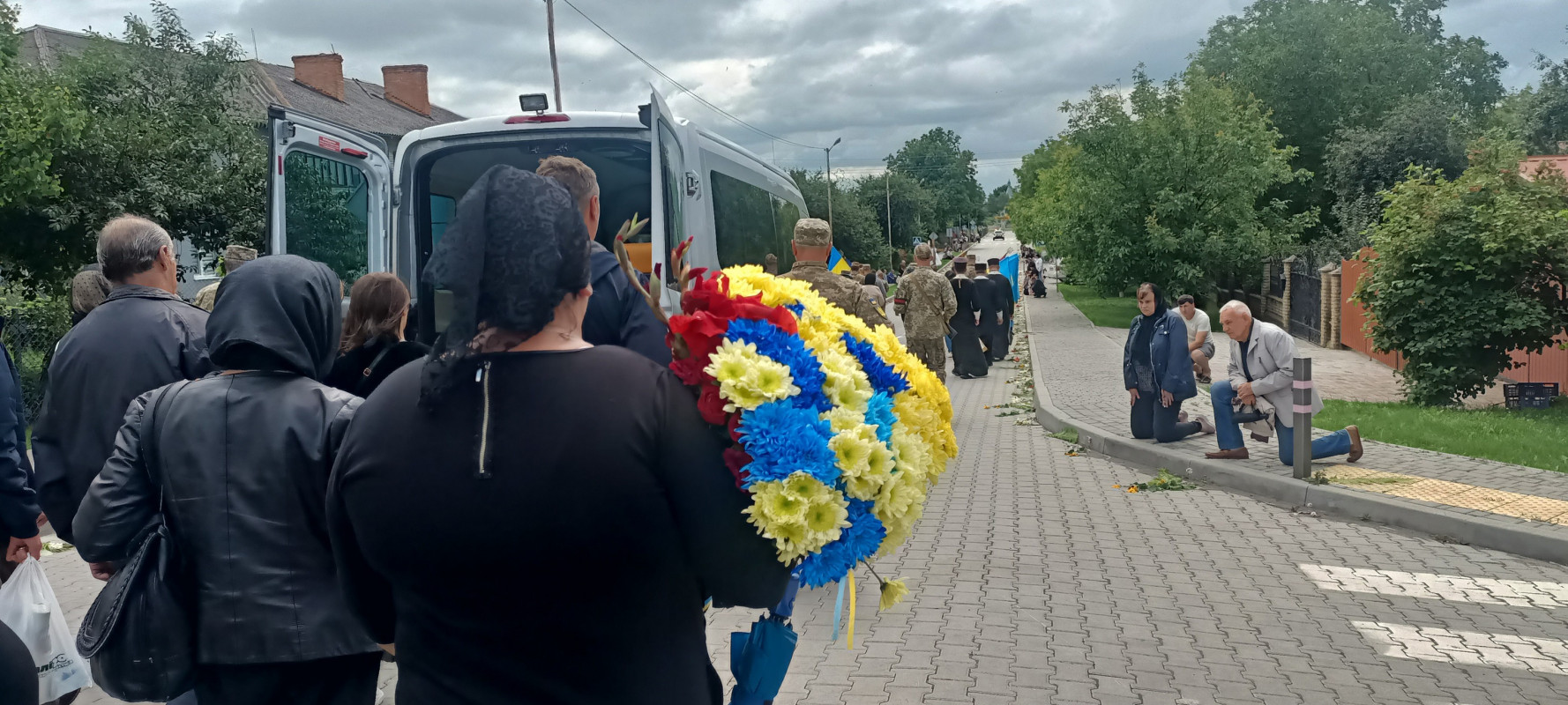 3-річна донечка втратила батька: на Волині віддали останню шану молодому Герою Гнату Валеру