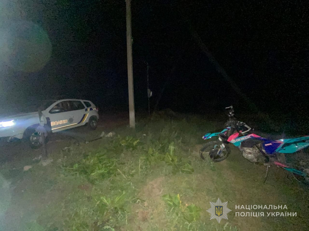 Аварійний вечір на Волині: три мотоцикли потрапили в ДТП, є тяжко травмовані