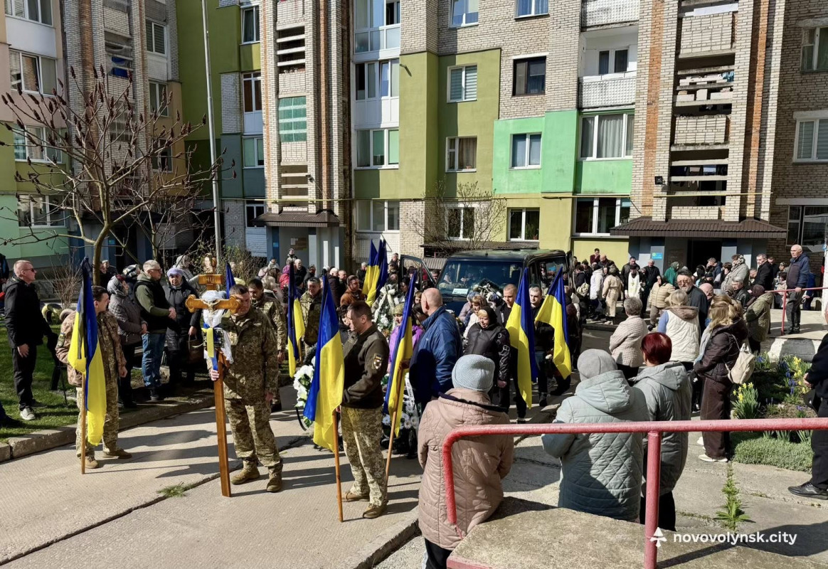 На Волині попрощалися з Героєм Русланом Семенюком