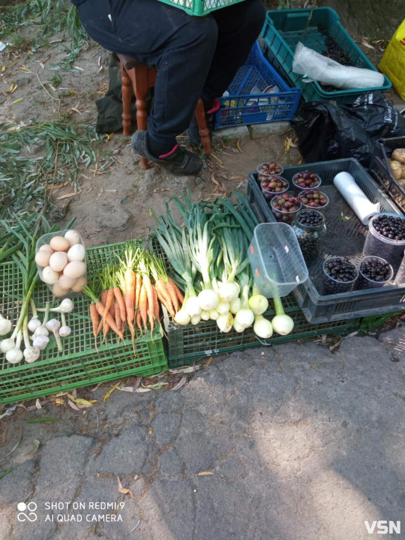 Скільки коштує приготувати український борщ з молодих овочів у Луцьку: огляд цін на ринках