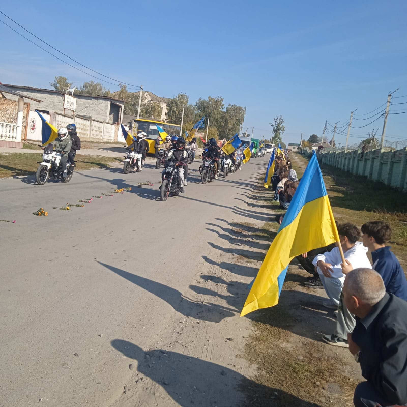 Зник безвісти понад 2 роки тому під час бою на Курщині: на Волині попрощалися із Героєм Вадимом Павліком