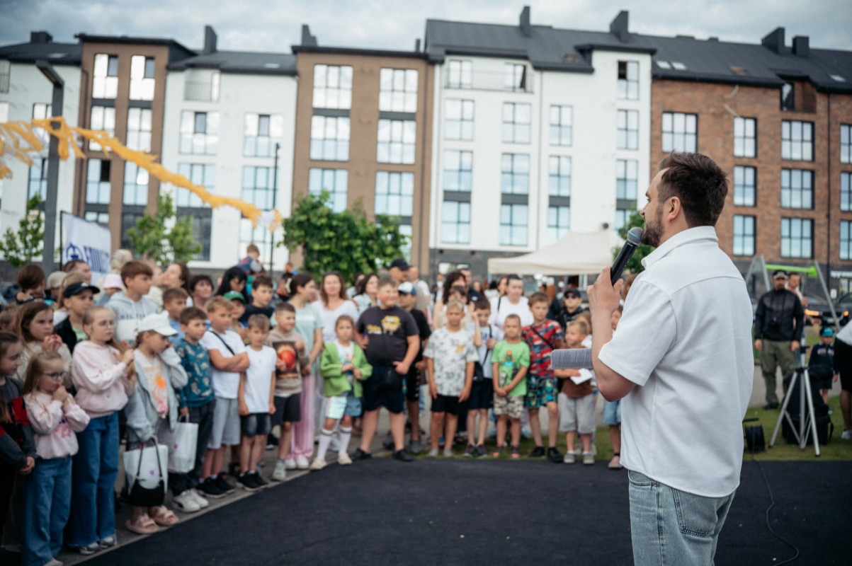 Як минув «День доброго сусіда» від будівельної компанії «Інвестор» у Струмівці. Фоторепортаж