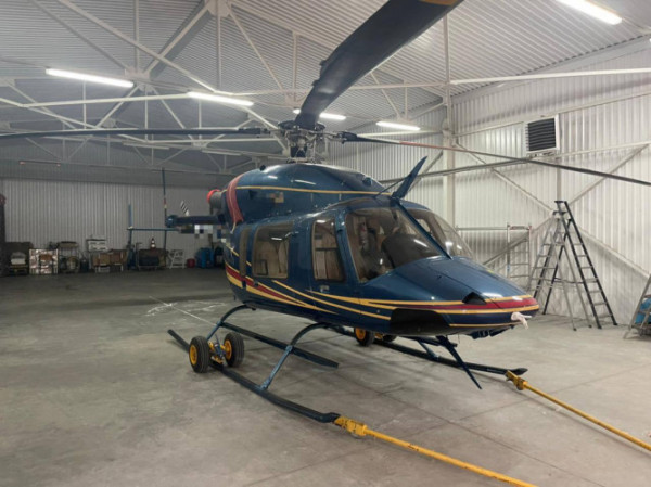 Літак та гелікоптер родини українського нардепа передали ЗСУ