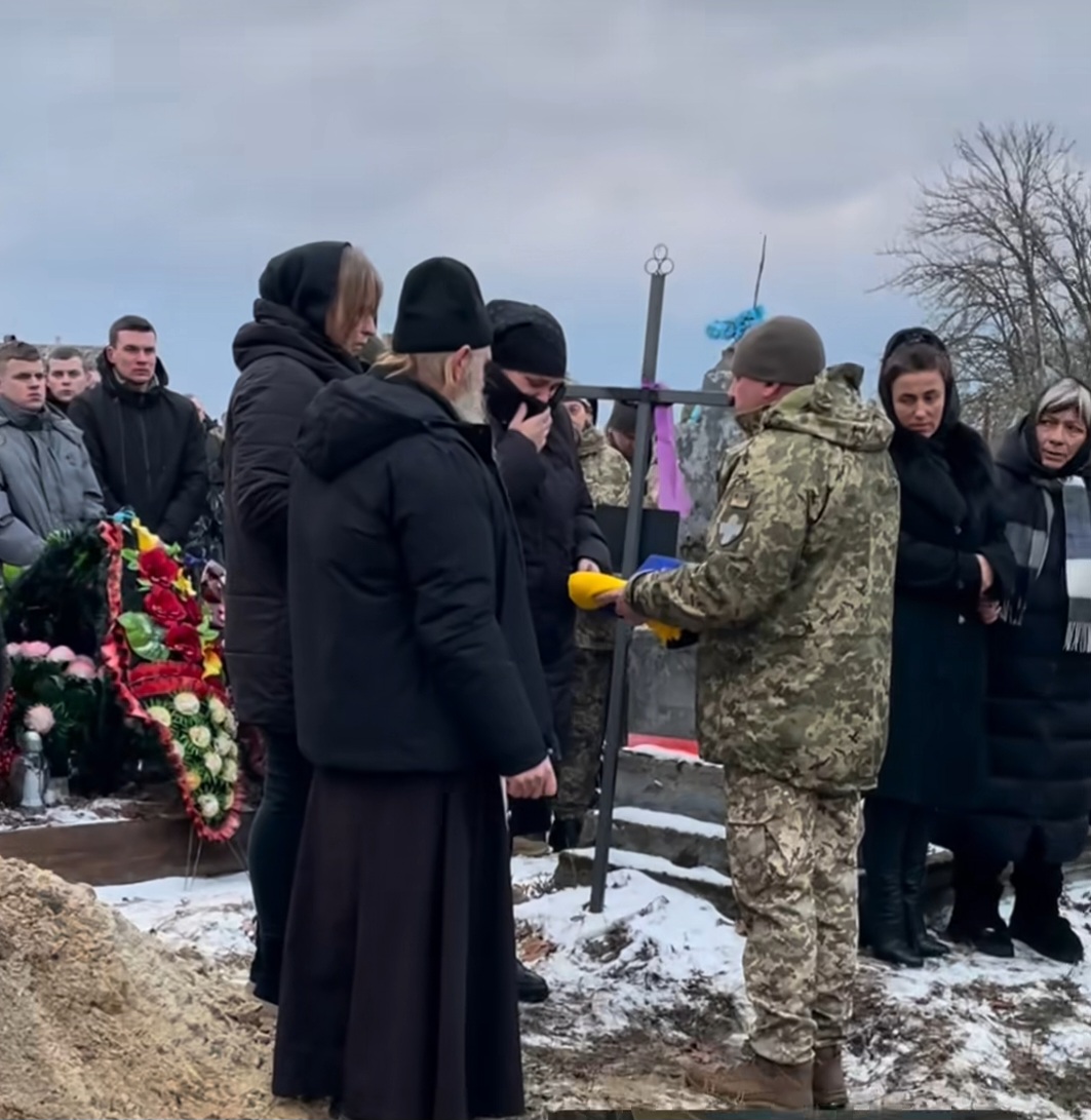 Понад рік сподівань, віри й мрій обірвалися гіркою звісткою про збіг ДНК: 26-річний бойовий медик з Волині загинув у Курській області