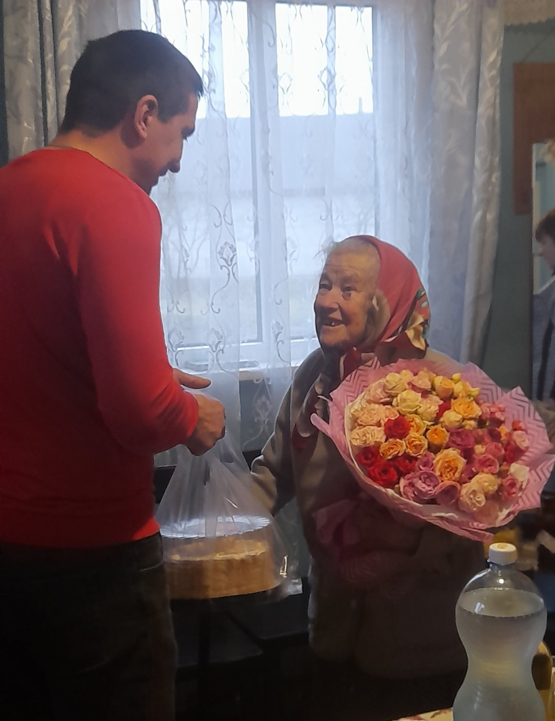 У громаді на Волині довгожителька відзначила 95-річний ювілей