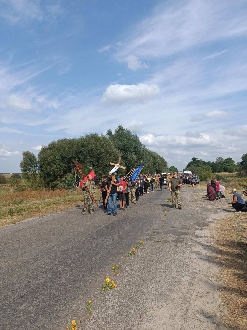 З перших днів вторгнення став на захист країни: на Волині попрощались з Героєм Володимиром Котюком