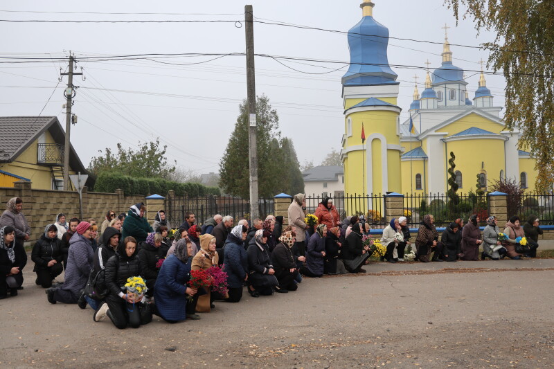 Загинув у Курській області: у Луцькій громаді попрощалися з Героєм Василем Приступою