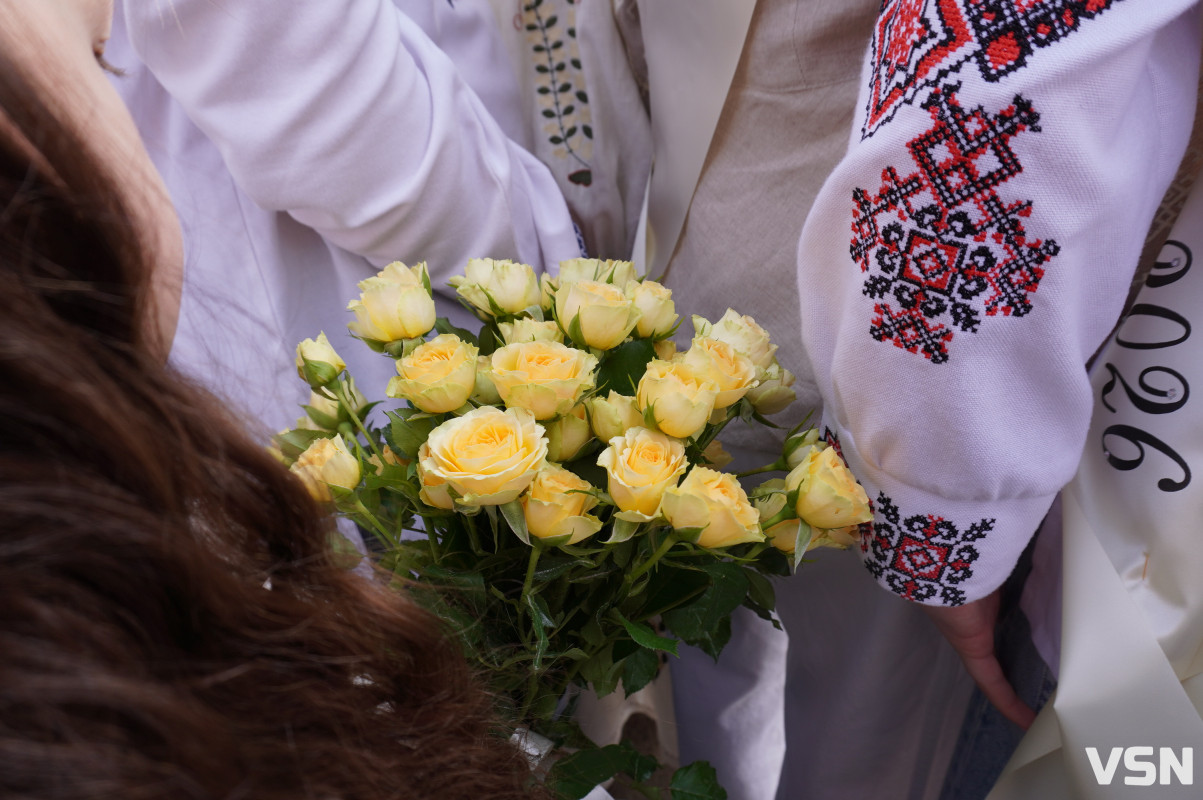 Останній дзвоник у Луцькому ліцеї №21: як це було