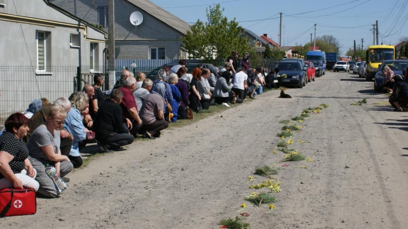 Після 789 днів очікування: на Волині провели в останню дорогу 21-річного Героя Івана Бречка