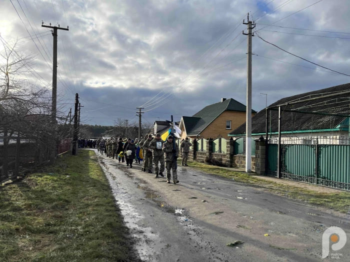 14 загиблий у громаді: на Волині попрощалися із захисником Володимиром Оркішем