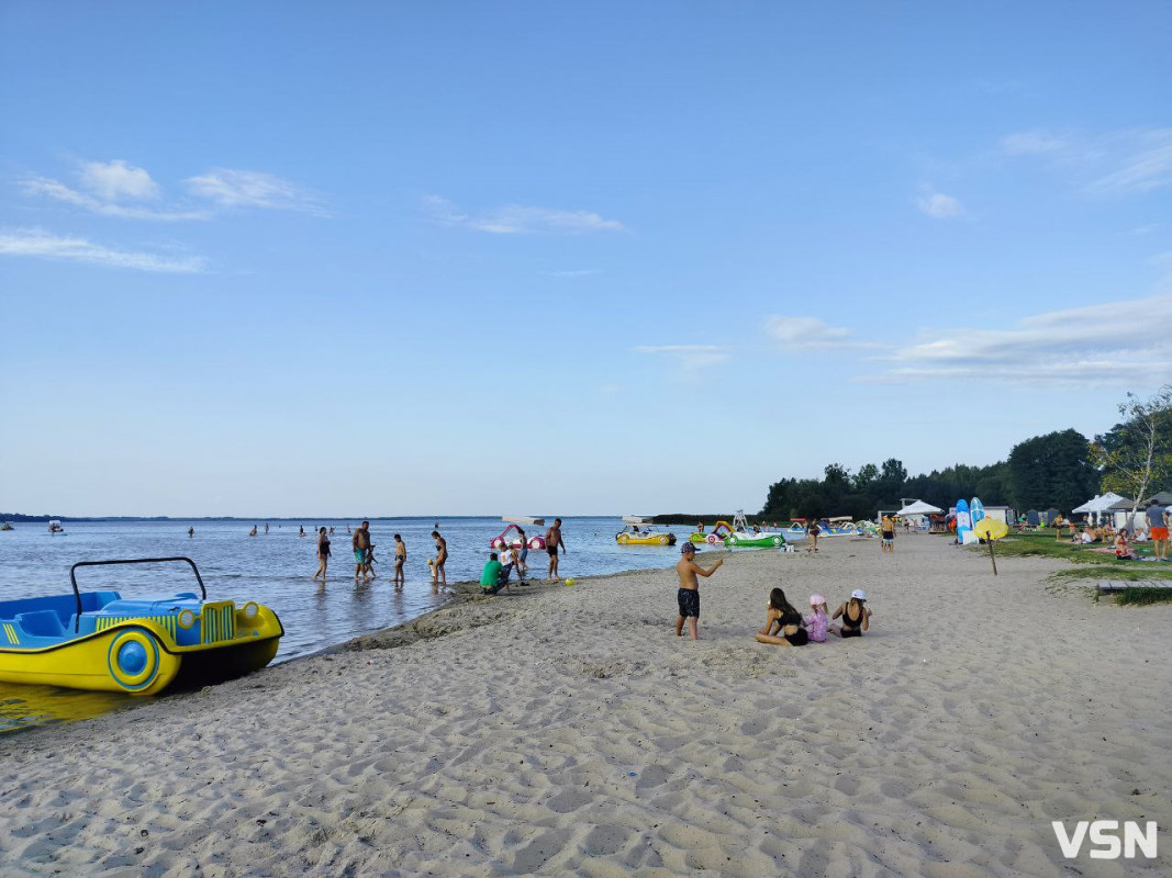 Останній день літа на Світязі: відпочинок, смаколики та кришталево чиста вода