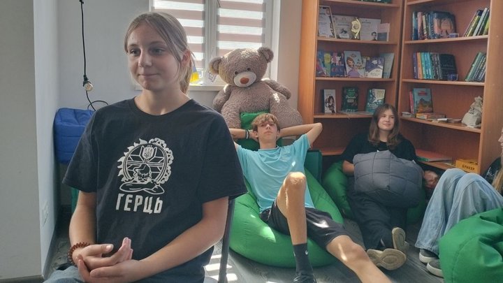 Кіно, книги, майстер-класи та спорт: у селі на Волині старий ФАП перетворюють на молодіжний центр