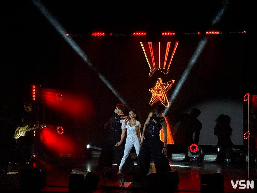 Анна Трінчер запалила Луцьк: тепло, жіноча енергія й пісні для душі