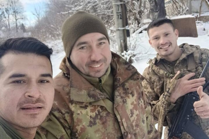 Колумбієць, який воював за Україну, хоче залишитися жити на Волині