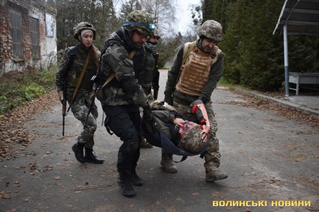 Зачистки, такмед і БПЛА: на Волині бригада Богуна проводить навчання для цивільних