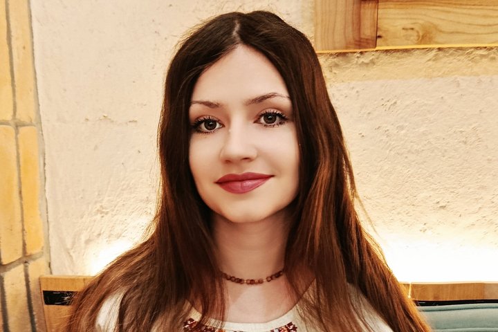 Десять років в окупації та переїзд до Луцька: історія письменниці з Луганська