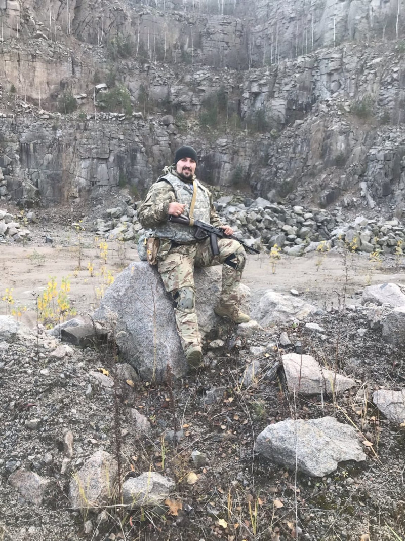 Донечці був лише один місяць, коли тато пішов на небо: Герою з Волині навіки 29