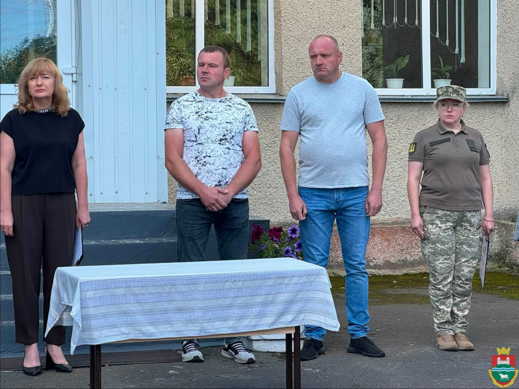 На Волині відкрили меморіальну дошку загиблому захиснику Володимиру Кухаруку