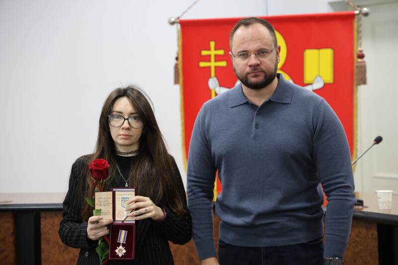 У Луцьку рідним полеглих воїнів вручили державні нагороди