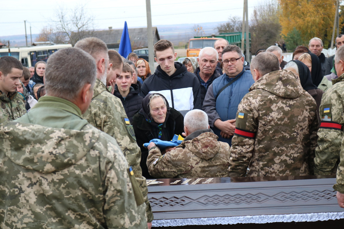 Більше двох років вважався зниклим безвісти: на Волині попрощались з Героєм Сергієм Матвіюком