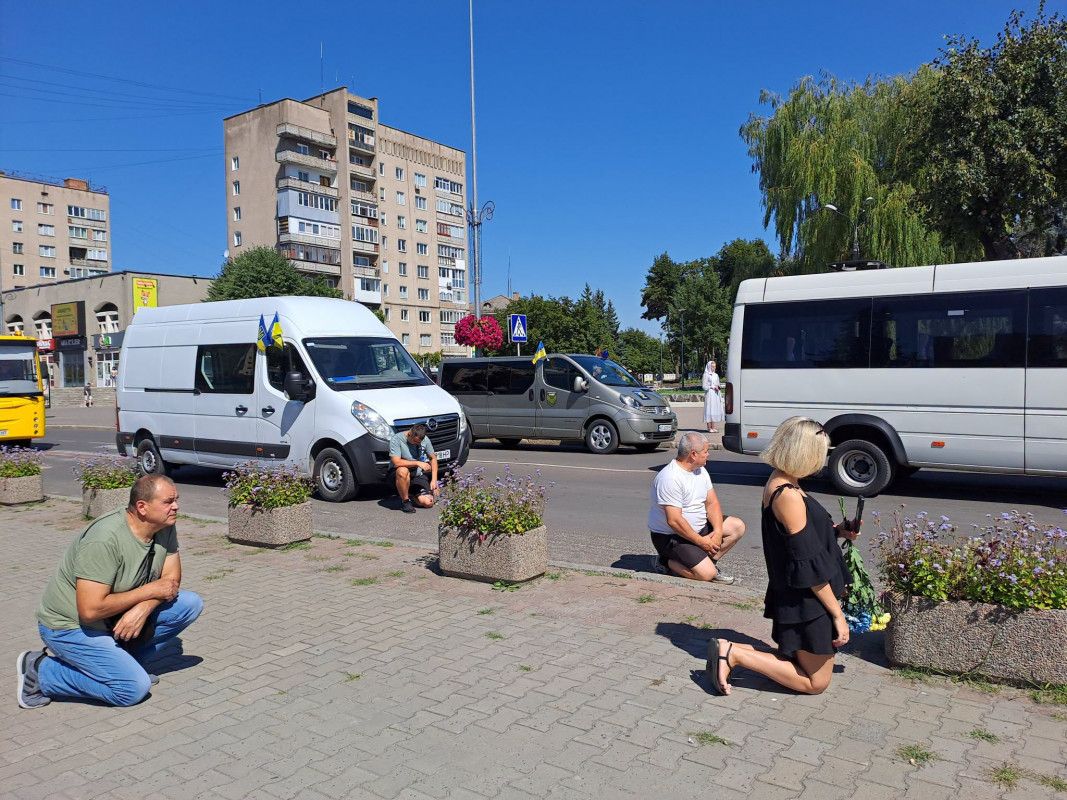 Звістку про загибель Героя рідні отримали у день його народження: на Волині попрощалися із воїном Олександром Резванюком