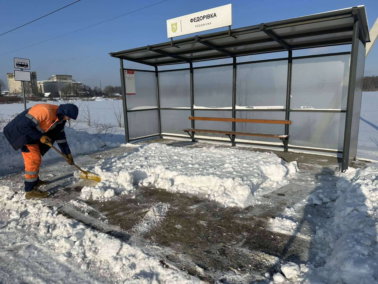 Снігопад на Волині: на державних автошляхах тривають роботи