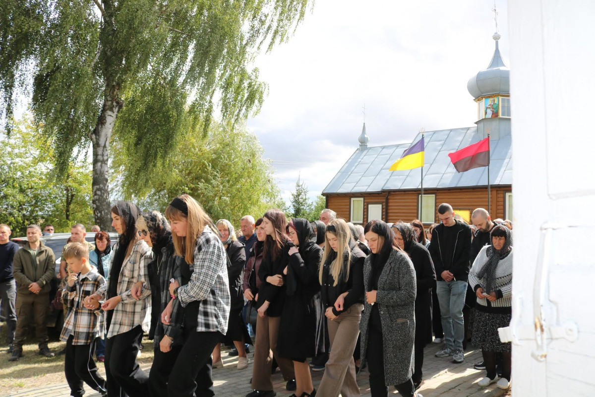 На Волині попрощалися із захисником, який загинув ще в серпні