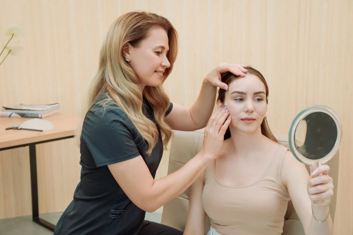 Світлана Работенко: «Сучасна підтяжка обличчя — шлях до молодого обличчя»