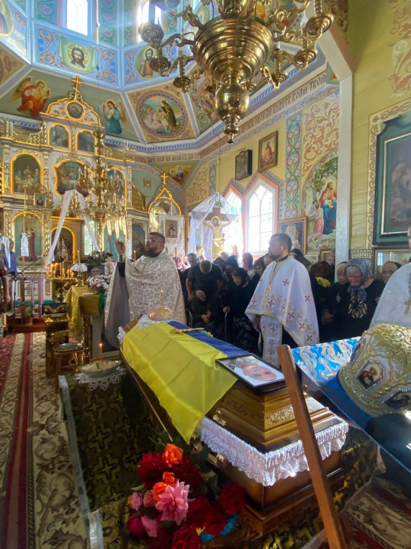 Вважався зниклим безвісти: на Волині попрощались із Героєм Петром Вакульчуком