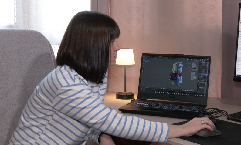 3D-друк без паузи: у Луцьку дизайнерка продовжує справу чоловіка-військового