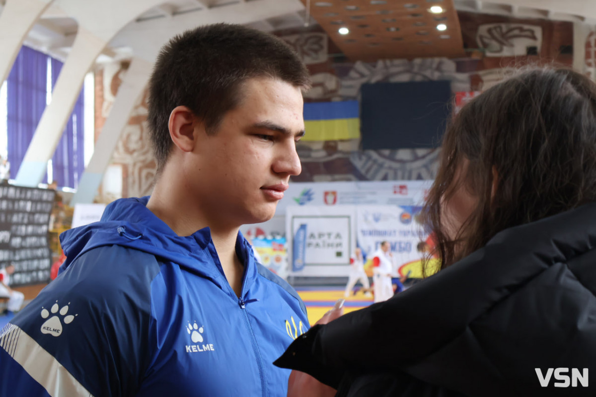 Понад 300 спортсменів у Луцьку змагаються на чемпіонаті України з самбо