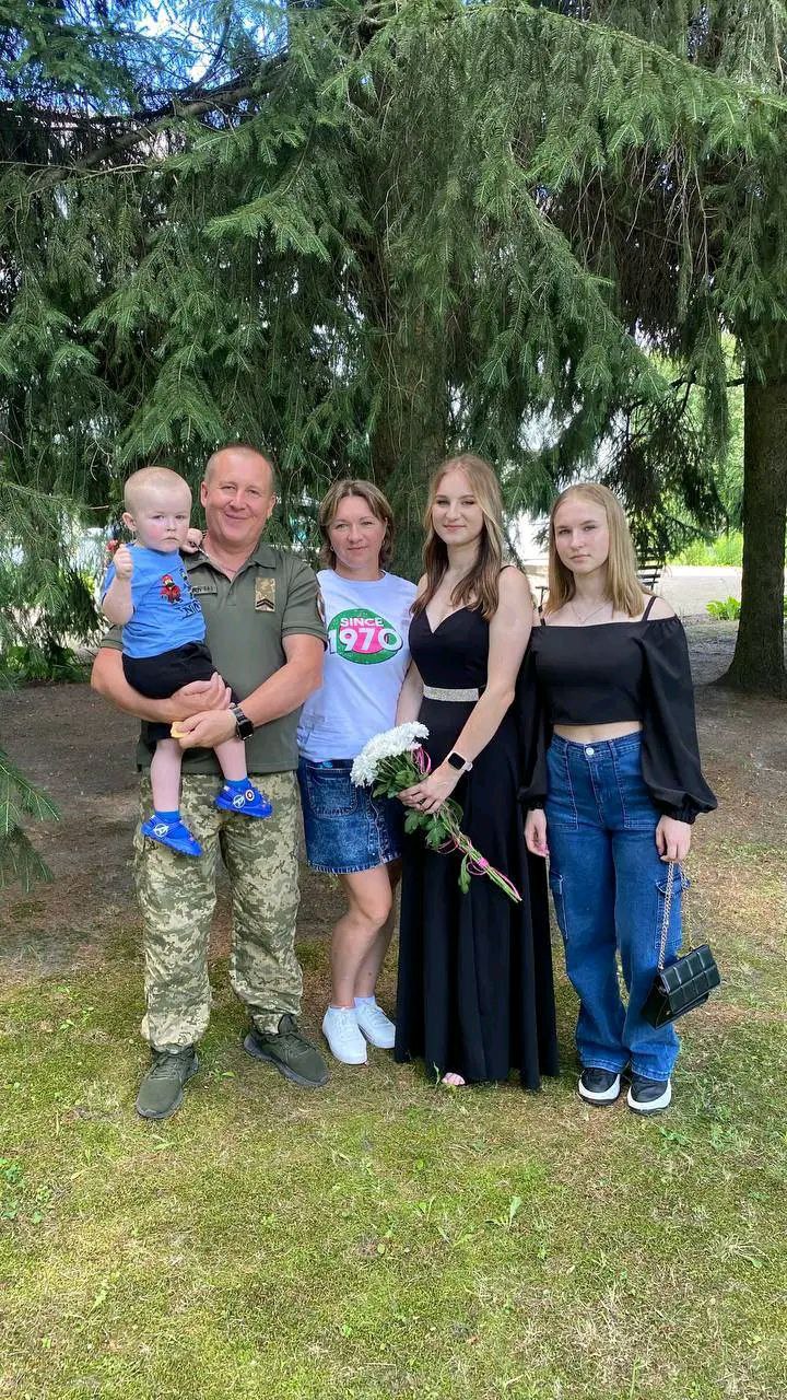 Під сирени народився син — під вибухи служить тато: історія батька трьох дітей з Волині, який захищає Україну