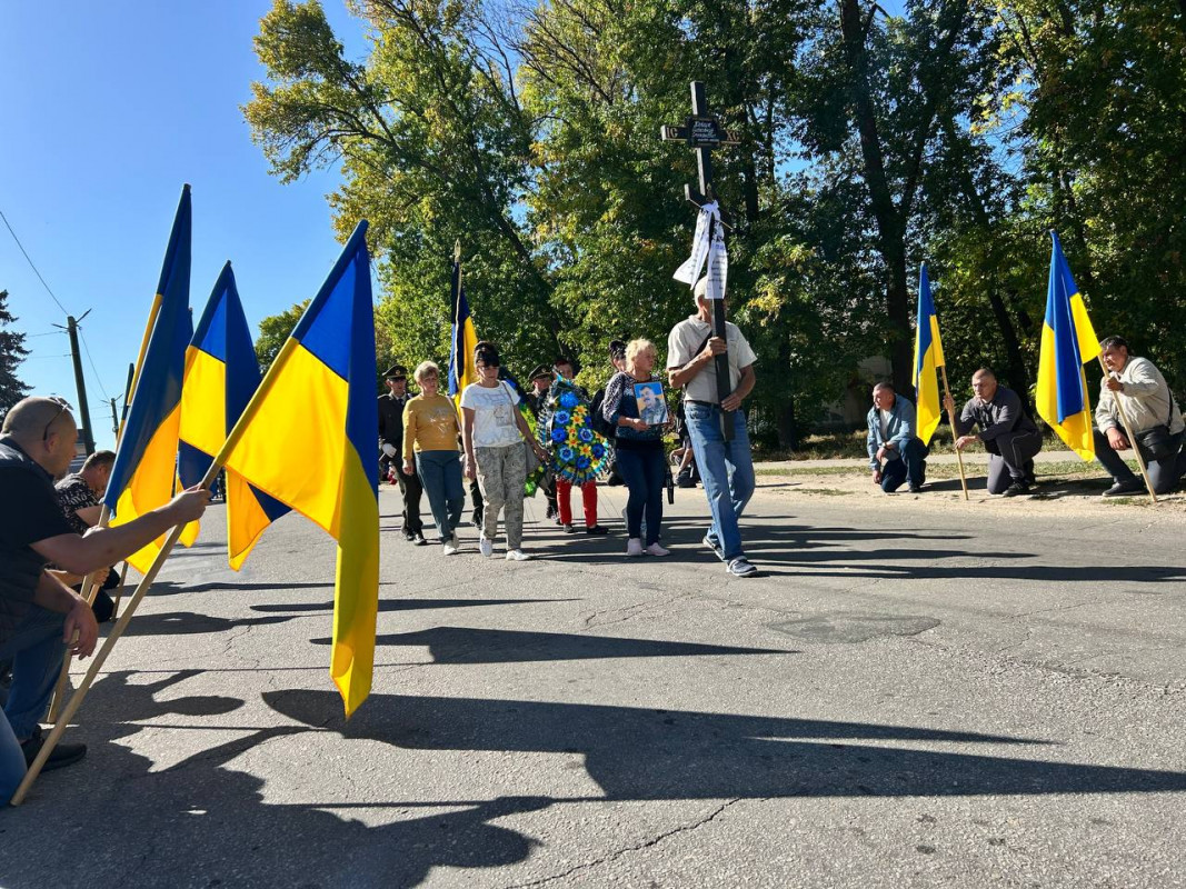 «Рідні півтора року вірили, що він живий. Та не судилося»: попрощалися з Героєм Олександром Карпуком з Волині