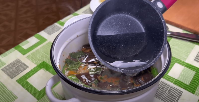 Квашені баклажани з овочами: рецепт смачної закуски