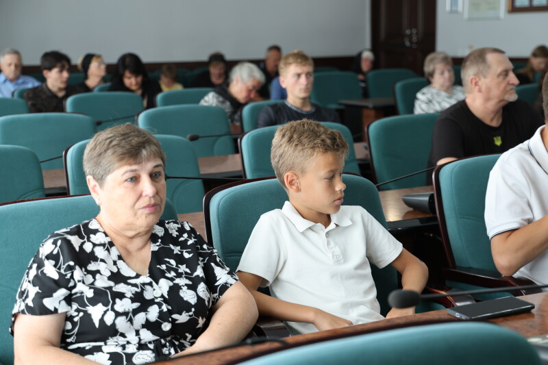 У Луцьку родинам загиблих військових вручили державні нагороди