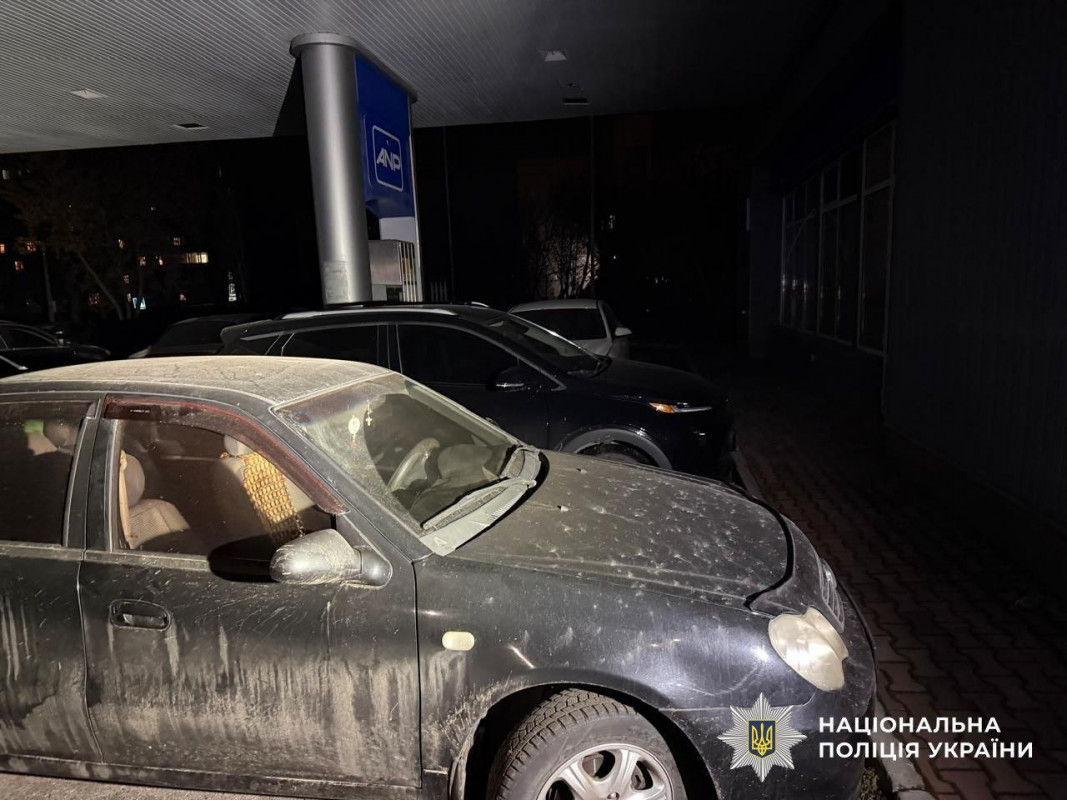 Унаслідок вибуху в Миколаєві постраждали семеро поліцейських, двоє — у важкому стані