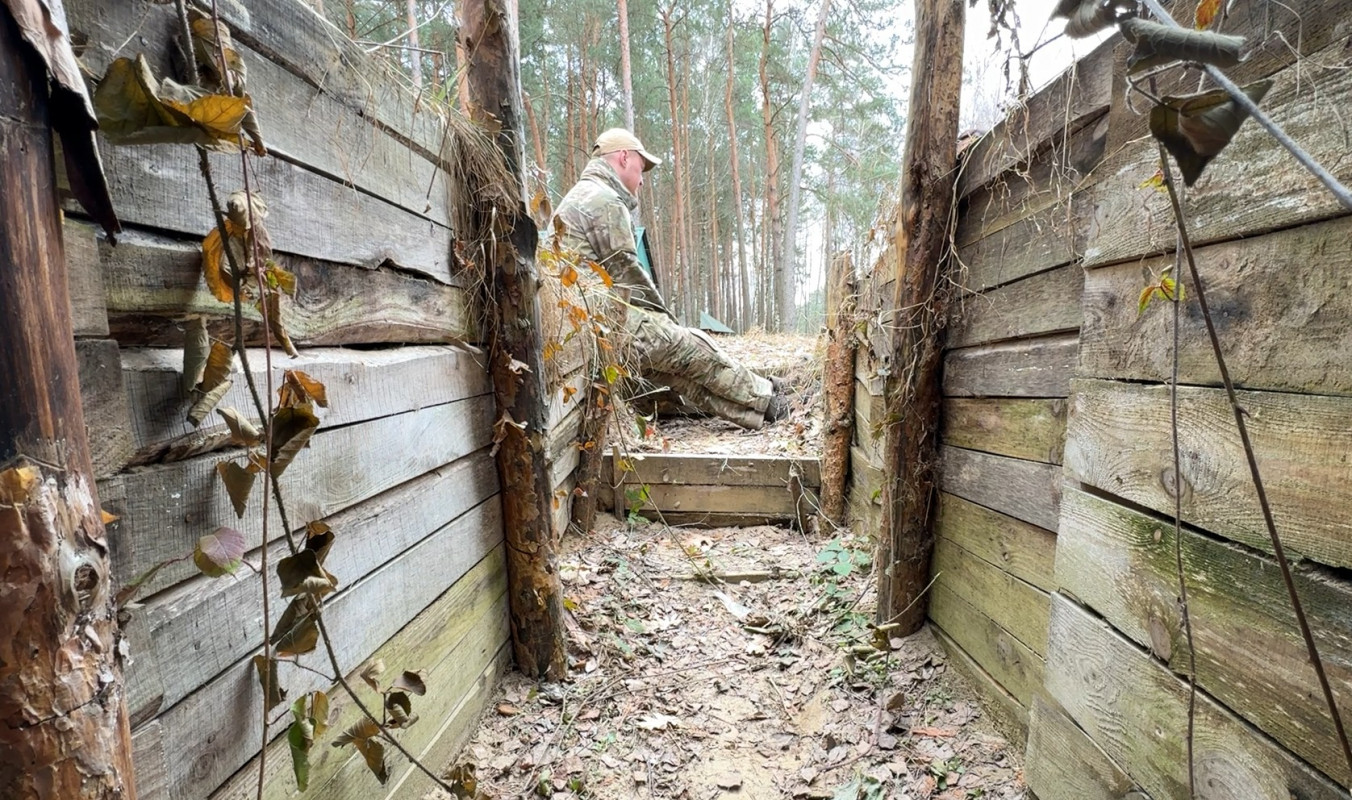 На одній із позиції провів провів 26 днів: прикордонник Волинського загону продовжує службу з осколком в нозі