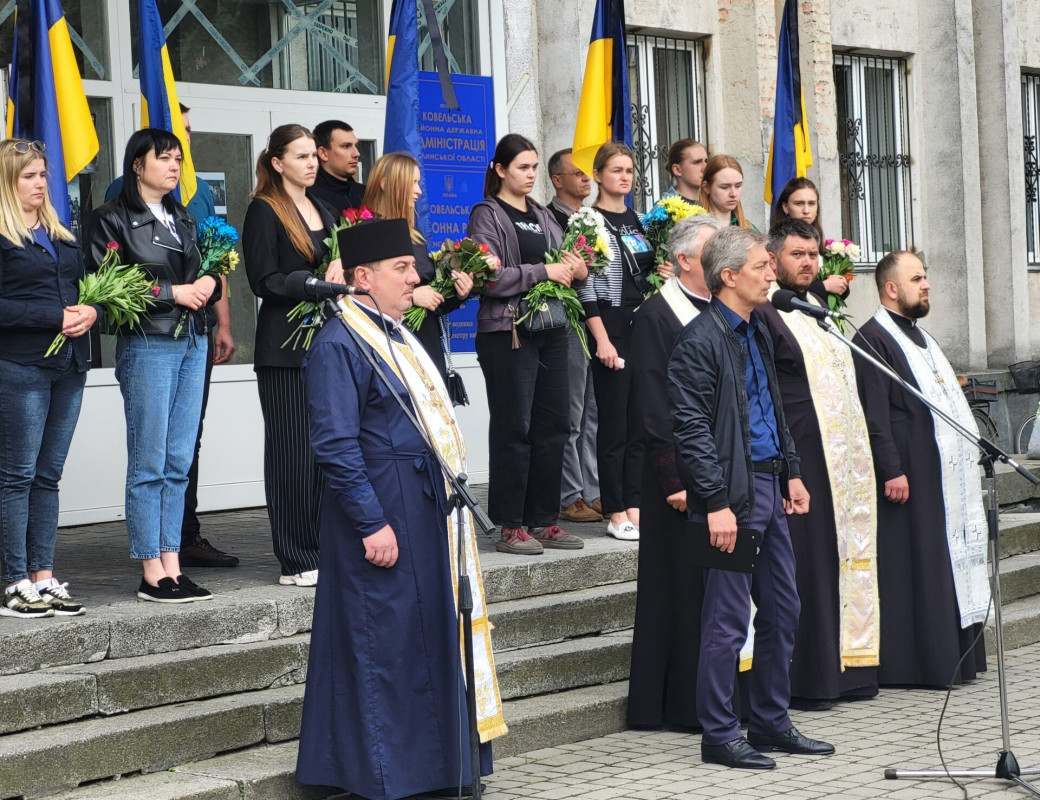 «Вірили до останнього»: на Волині попрощалися з Романом Набієвим, який рік вважався зниклим безвісти