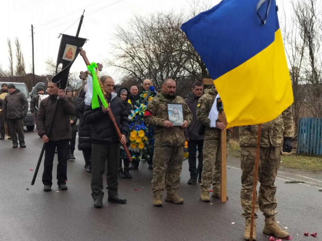 Неодноразово рятував своїх побратимів: на Волині прощалися із Героєм Олексієм Клімчуком. Оновлено