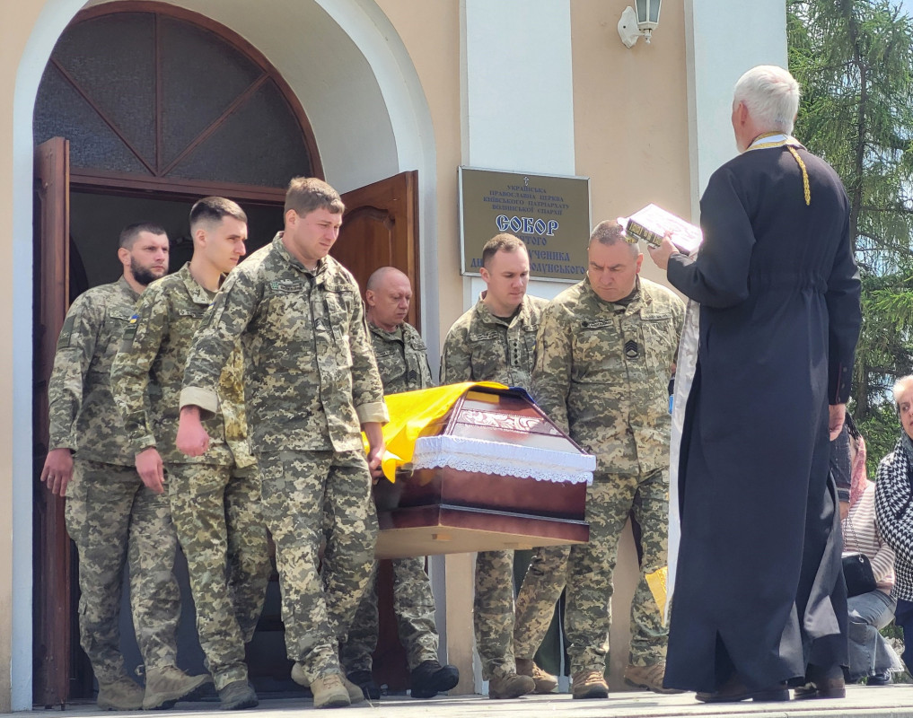 Навіки 35: на Волині попрощались з Героєм Максимом Косюком