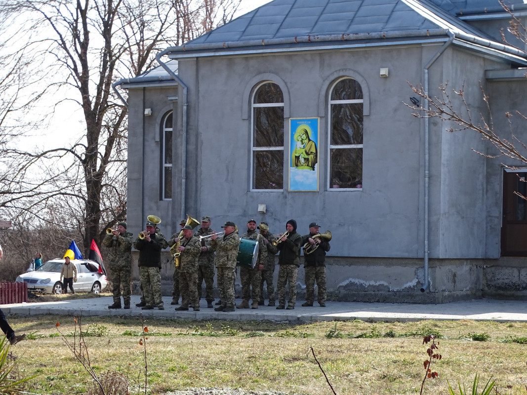 На Волині попрощалися з Героєм Олександром Слебіком