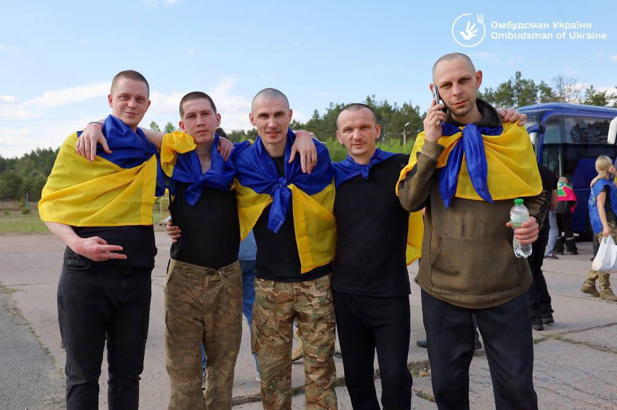 Великий обмін: десять волинян звільнили з російського полону